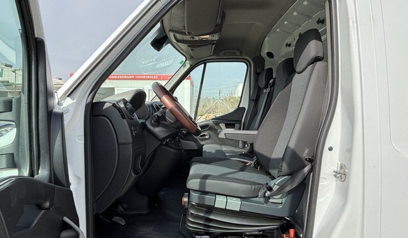 2015 Renault Master L4H2 lleno