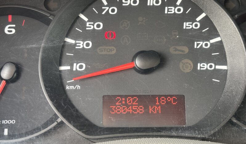 2015 Renault Master L4H2 lleno