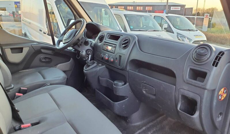 2018 Renault Master platform lleno