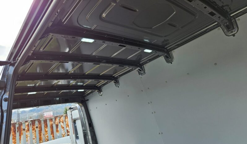 2022 MAN TGE 3.180 4Motion L3H3 lleno