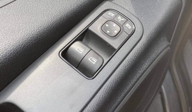 2019 Mercedes Sprinter 214 CDI lleno