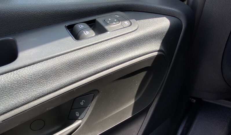2019 Mercedes Sprinter 211 9 PLAZAS lleno