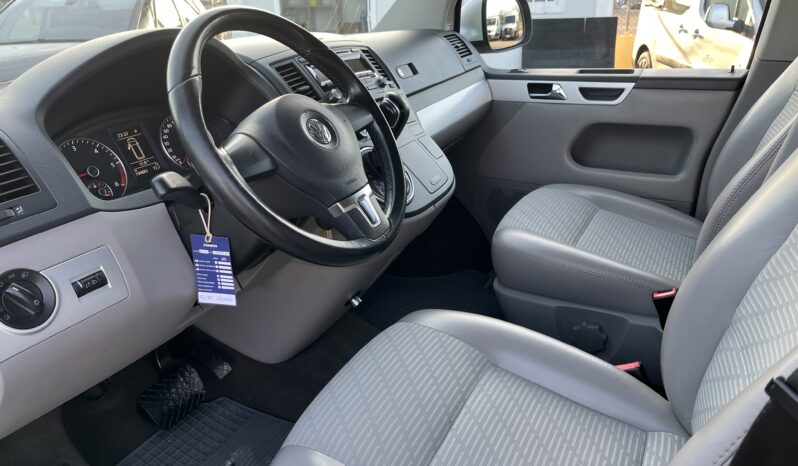 2010 VOLKSWAGEN Multivan 2.0 TDI 180cv Comfortline 4p. lleno