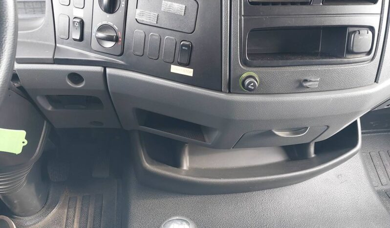 Mercedes-Benz Atego 816 BlueTec lleno