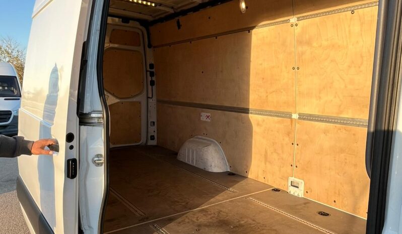 Mercedes-Benz Sprinter 316 L4H2 (2019) lleno