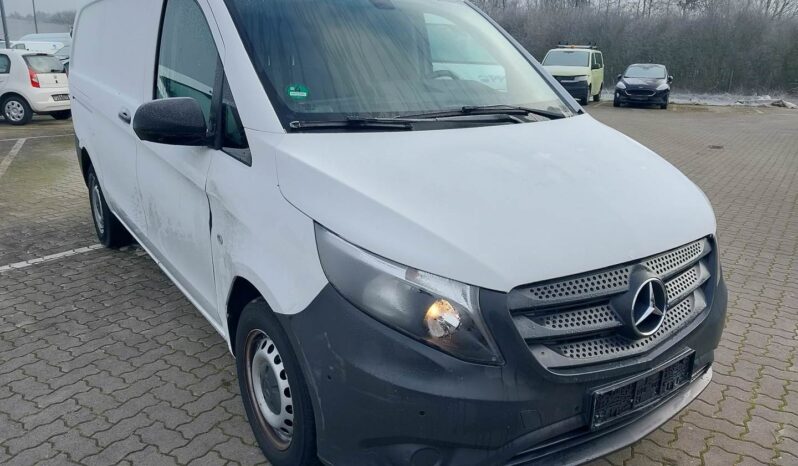 Mercedes-Benz Vito Kasten 111 CDI lang FWD lleno