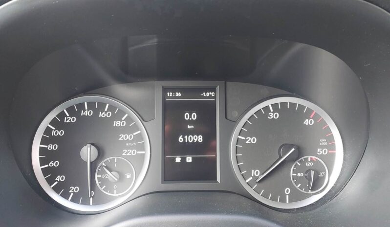 Mercedes-Benz Vito Kasten 111 CDI lang FWD lleno