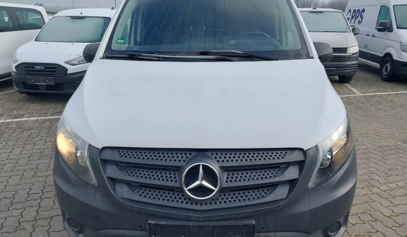Mercedes-Benz Vito Kasten 111 CDI lang FWD lleno