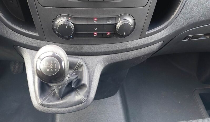 Mercedes-Benz Vito Kasten 111 CDI lang FWD lleno