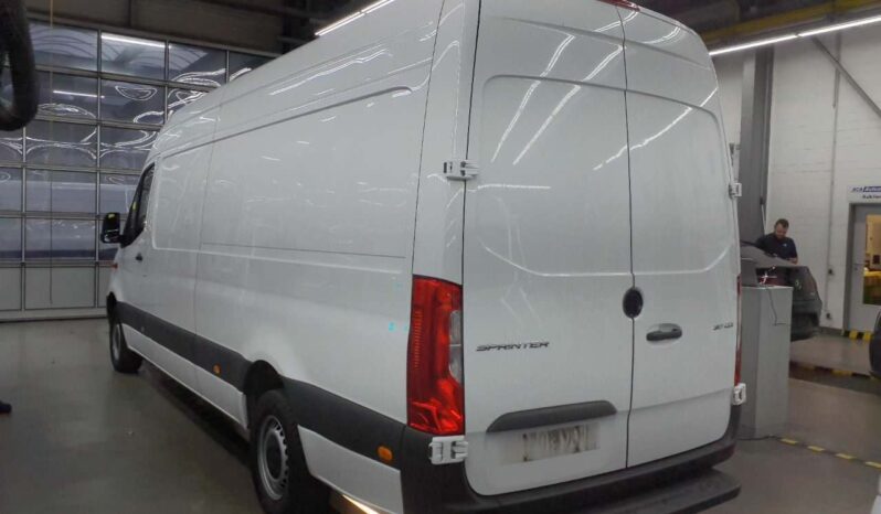 Mercedes-Benz Sprinter 317 CDI RWD lleno