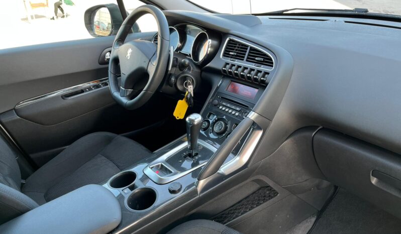 Peugeot 3008 1.6 e-HDI lleno