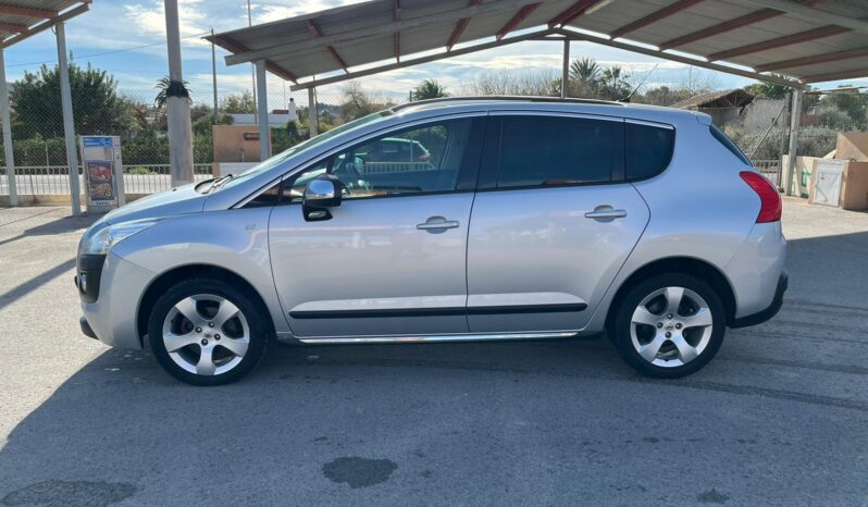 Peugeot 3008 1.6 e-HDI lleno