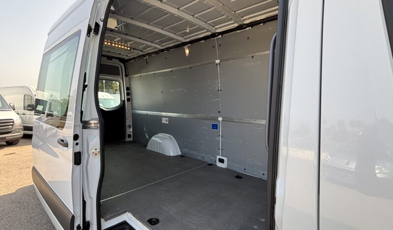 11.2020 Mercedes-Benz Sprinter 315 L4H2 88660 lleno