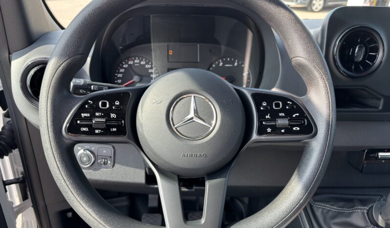 11.2020 Mercedes-Benz Sprinter 315 L4H2 88660 lleno
