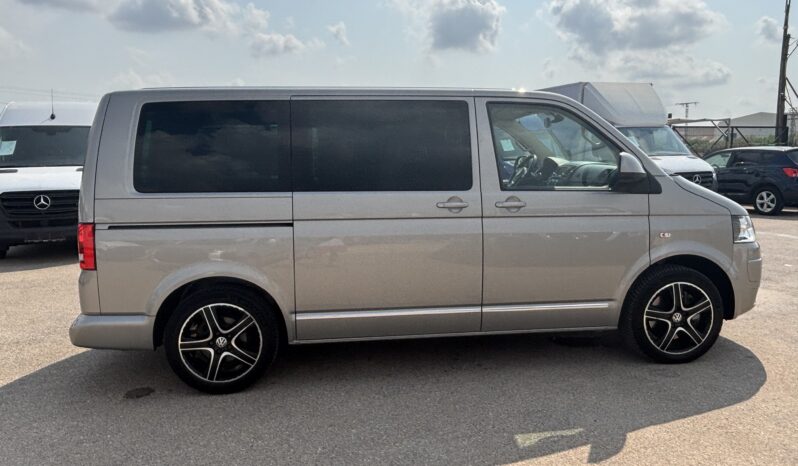 VW Multivan T5 2011 Automático lleno