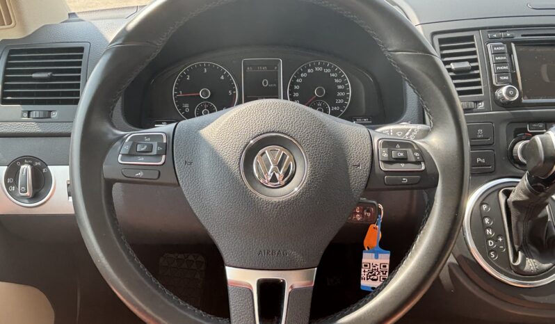 VW Multivan T5 2011 Automático lleno