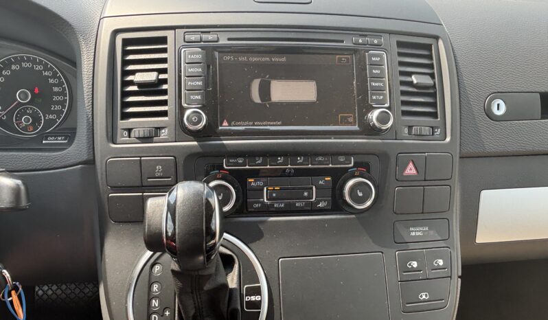 VW Multivan T5 2011 Automático lleno