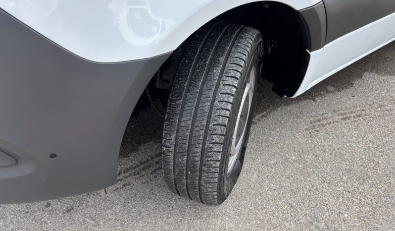 Mercedes-Benz Sprinter 314 L2H2 2019 216600km lleno