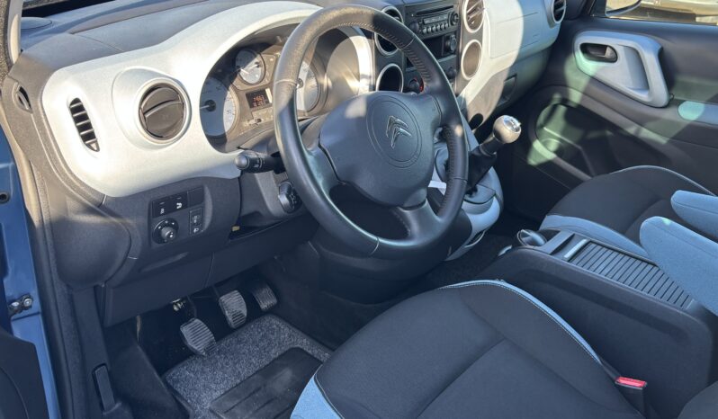 Citroen Berlingo Selection 1.6 HDi 06.2014 con 181300km lleno