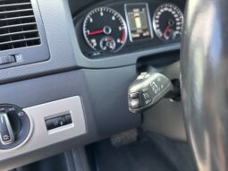 VW Multivan T5 HighLine Automático 06.2014 156k lleno