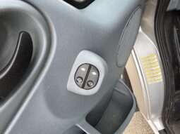 Ford Transit 125T300 9 PLAZAS lleno