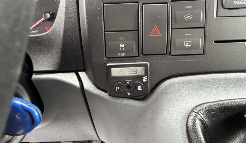 Ford Transit 125T300 9 PLAZAS lleno