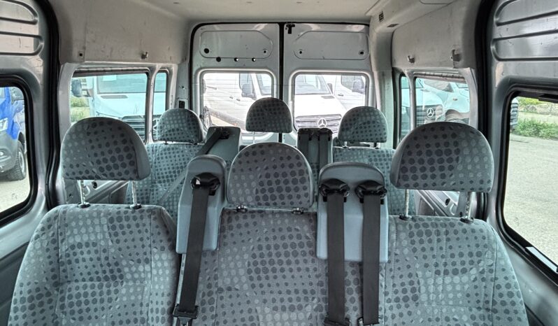 Ford Transit 125T300 9 PLAZAS lleno
