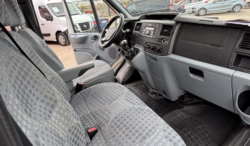 Ford Transit 125T300 9 PLAZAS lleno